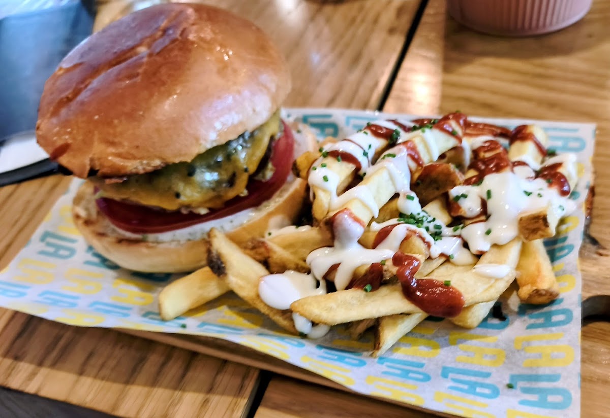 LALA Burger